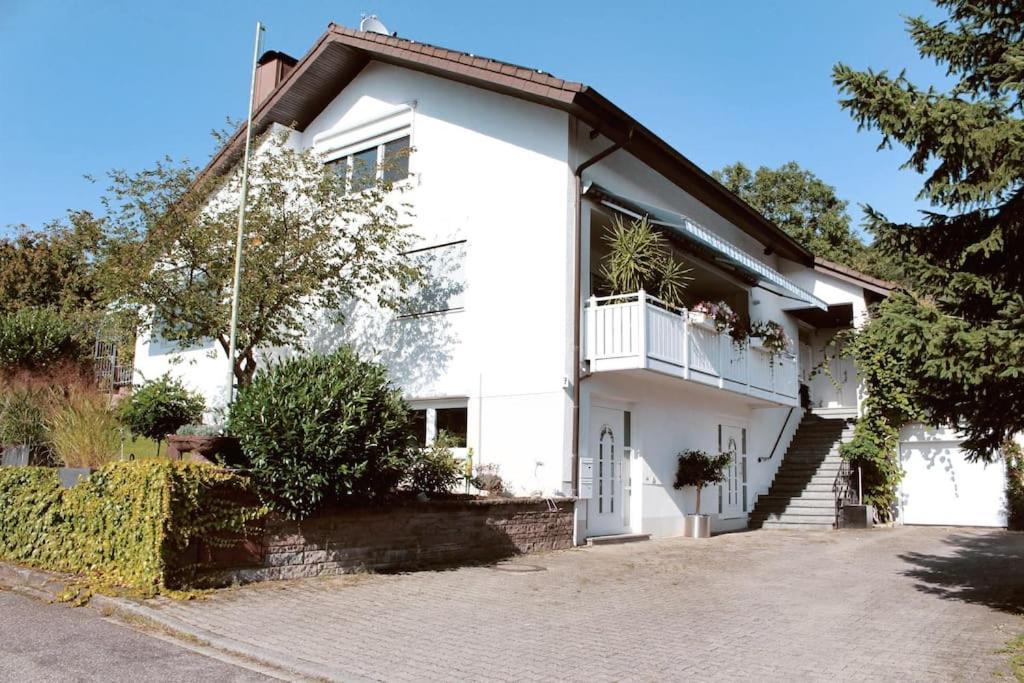 Smart-Apartment Blickwinkel Schwarzwald Gaggenau Esterno foto
